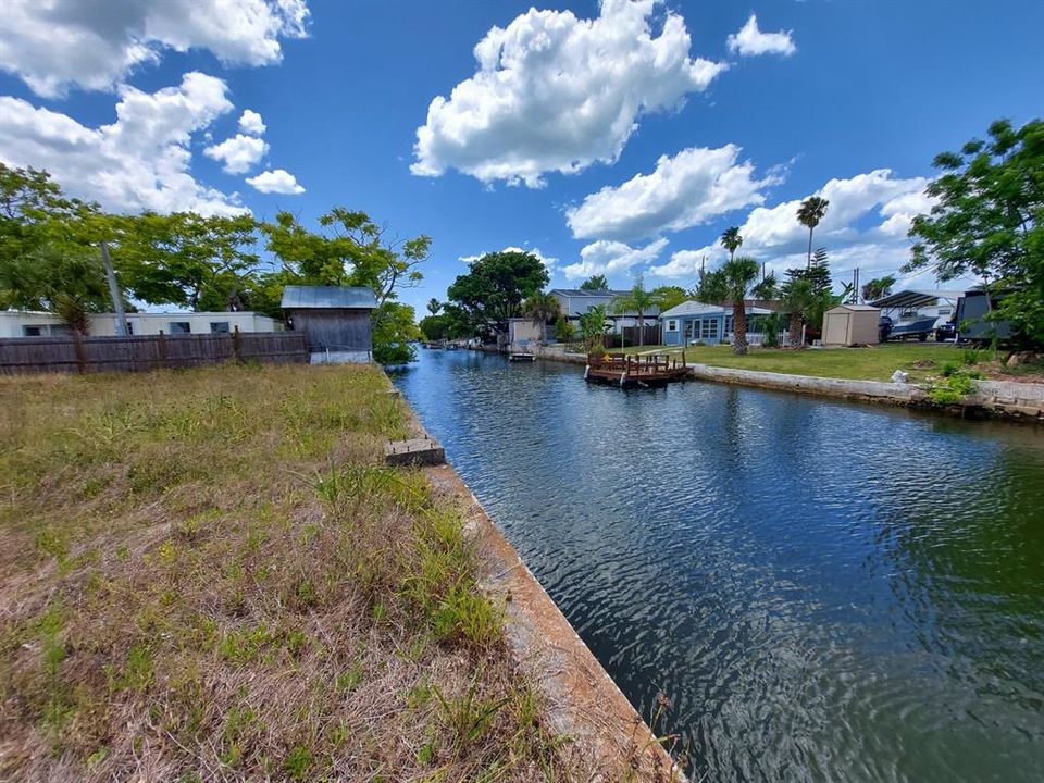 En Venta: $99,900 (0.07 acres)