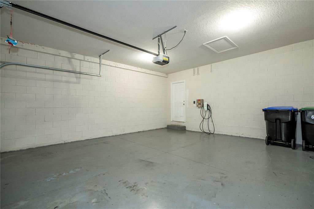 En Renta: $2,750 (3 camas, 2 baños, 1714 Pies cuadrados)