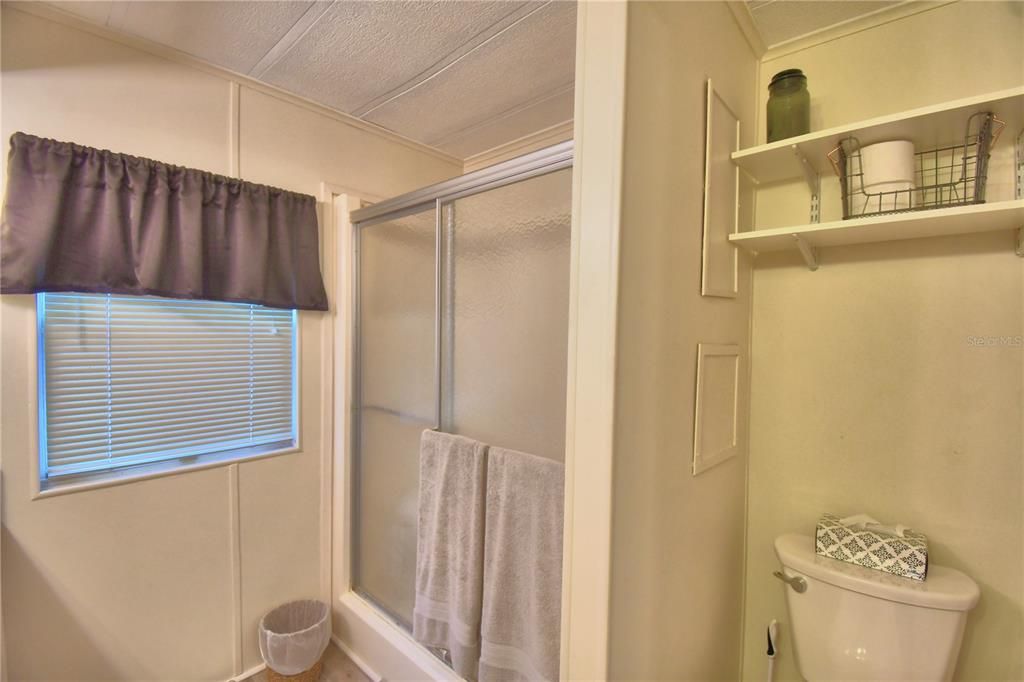 For Sale: $139,900 (2 beds, 2 baths, 1804 Square Feet)