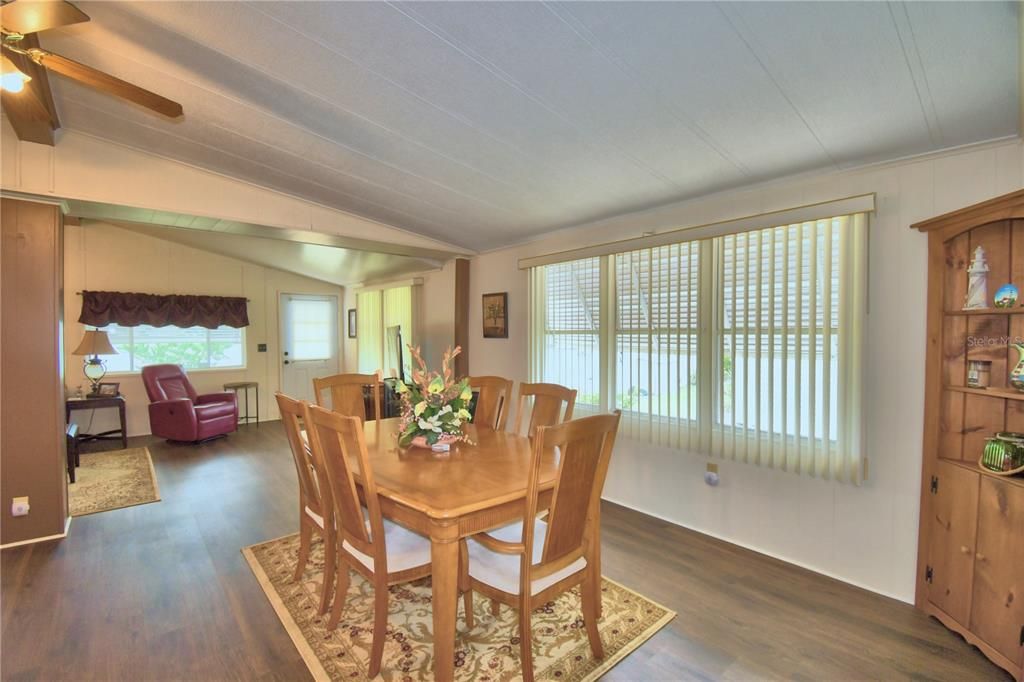 For Sale: $139,900 (2 beds, 2 baths, 1804 Square Feet)