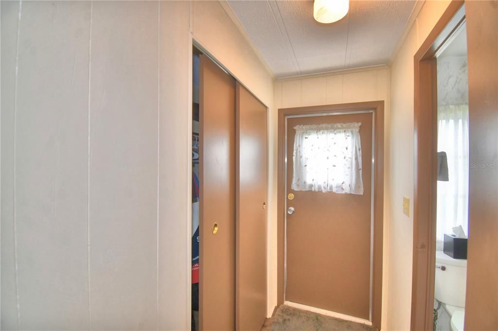 For Sale: $139,900 (2 beds, 2 baths, 1804 Square Feet)
