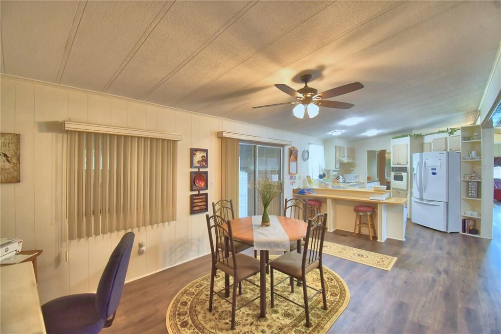 For Sale: $139,900 (2 beds, 2 baths, 1804 Square Feet)