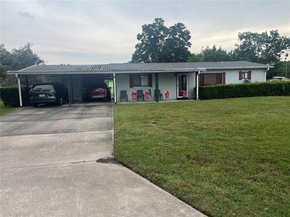 For Sale: $169,900 (2 beds, 2 baths, 1144 Square Feet)