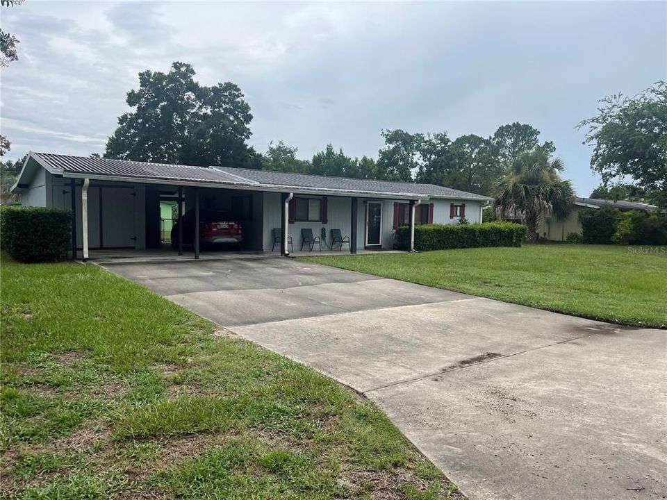 For Sale: $169,900 (2 beds, 2 baths, 1144 Square Feet)