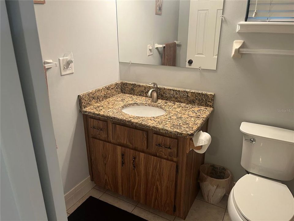 For Sale: $169,900 (2 beds, 2 baths, 1144 Square Feet)