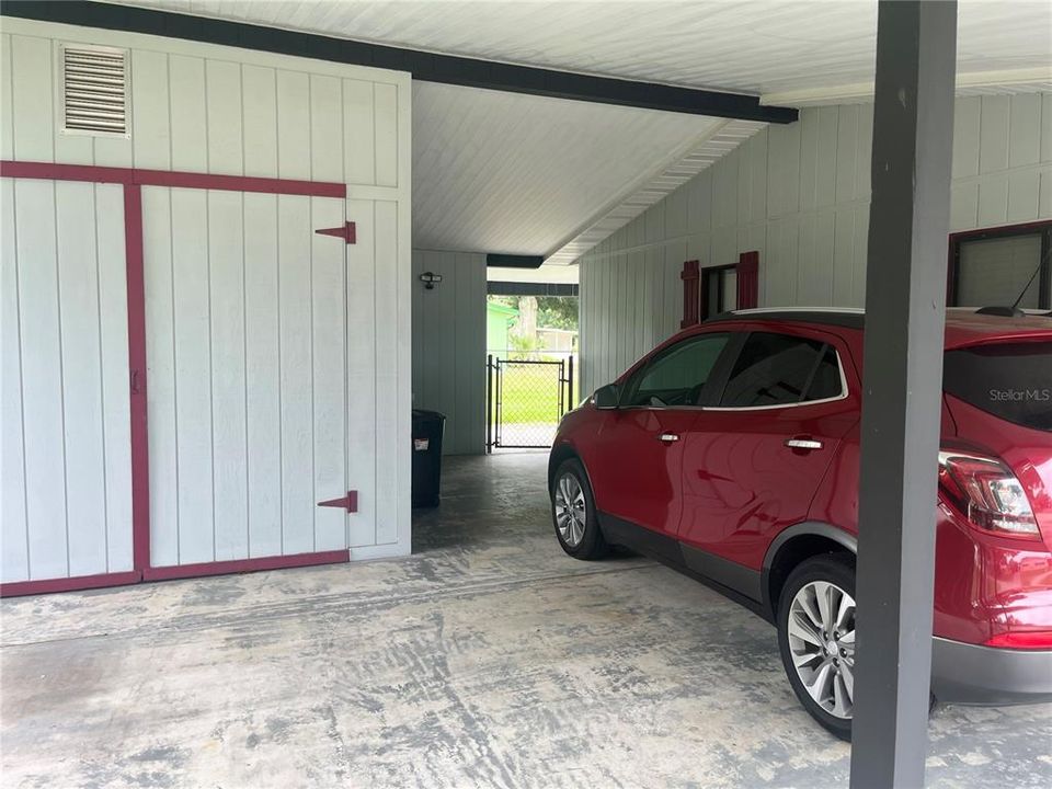 For Sale: $169,900 (2 beds, 2 baths, 1144 Square Feet)