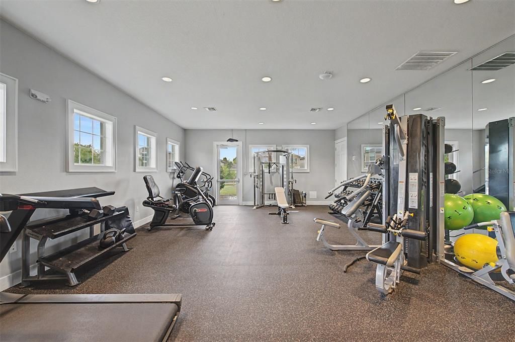 For Sale: $435,000 (4 beds, 2 baths, 2635 Square Feet)