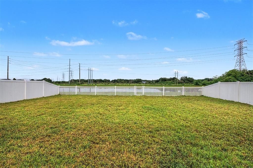 For Sale: $435,000 (4 beds, 2 baths, 2635 Square Feet)