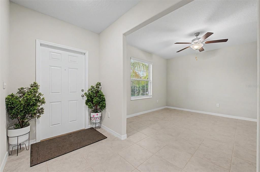 For Sale: $435,000 (4 beds, 2 baths, 2635 Square Feet)