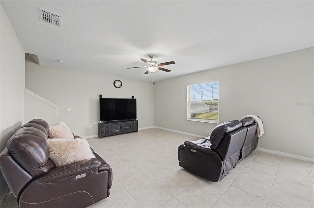 For Sale: $435,000 (4 beds, 2 baths, 2635 Square Feet)