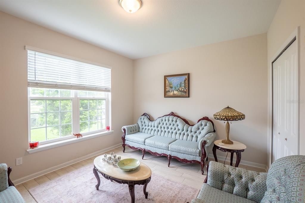 For Sale: $559,000 (4 beds, 3 baths, 2490 Square Feet)