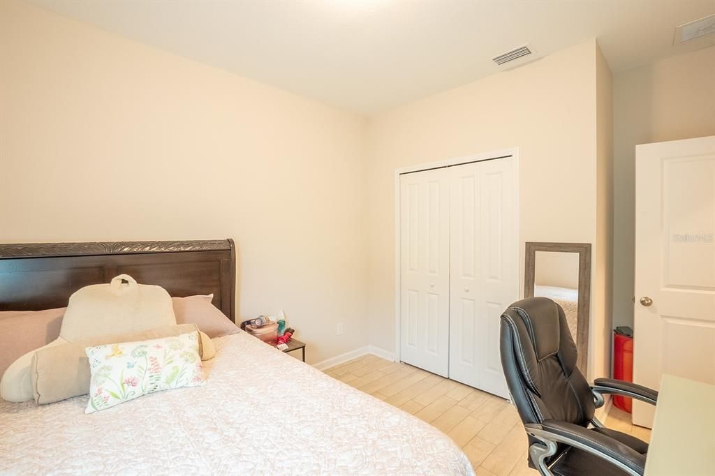 For Sale: $559,000 (4 beds, 3 baths, 2490 Square Feet)