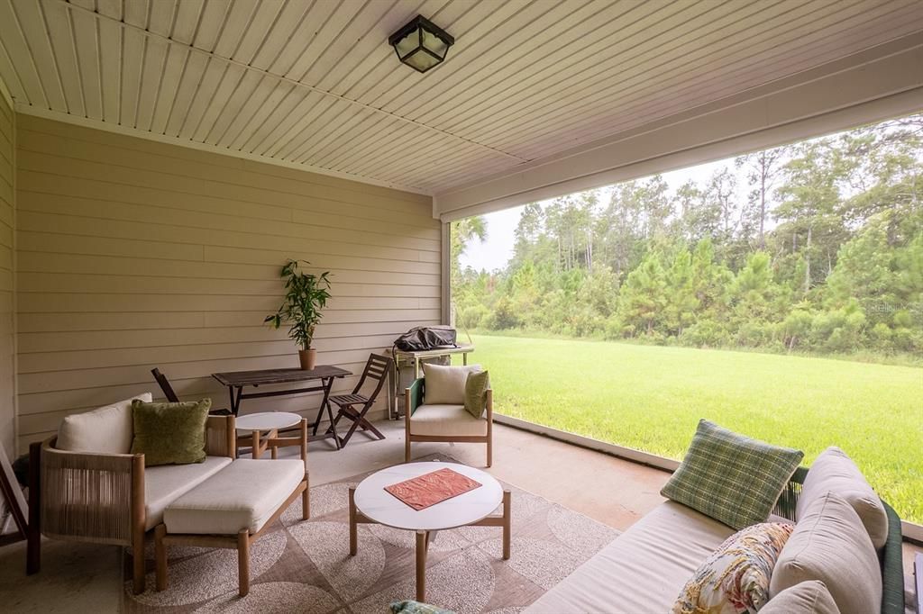 For Sale: $559,000 (4 beds, 3 baths, 2490 Square Feet)