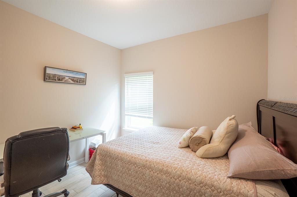 For Sale: $559,000 (4 beds, 3 baths, 2490 Square Feet)