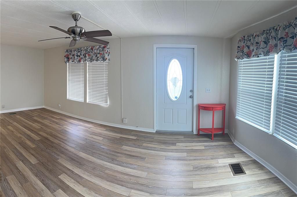 Activo con contrato: $219,000 (2 camas, 2 baños, 1080 Pies cuadrados)