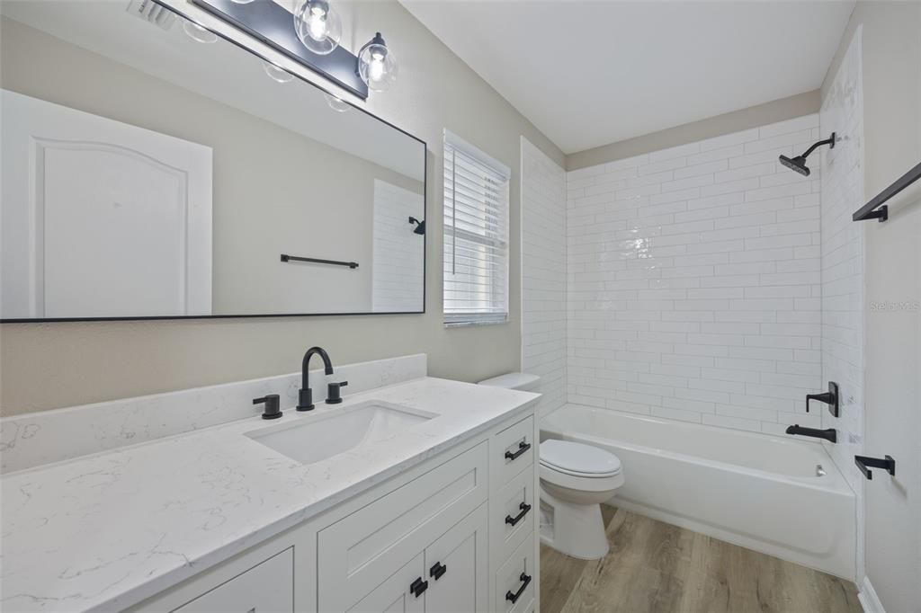 For Sale: $365,000 (3 beds, 2 baths, 1552 Square Feet)