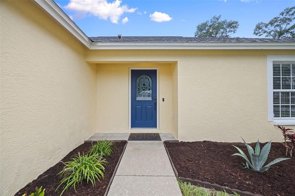 For Sale: $365,000 (3 beds, 2 baths, 1552 Square Feet)