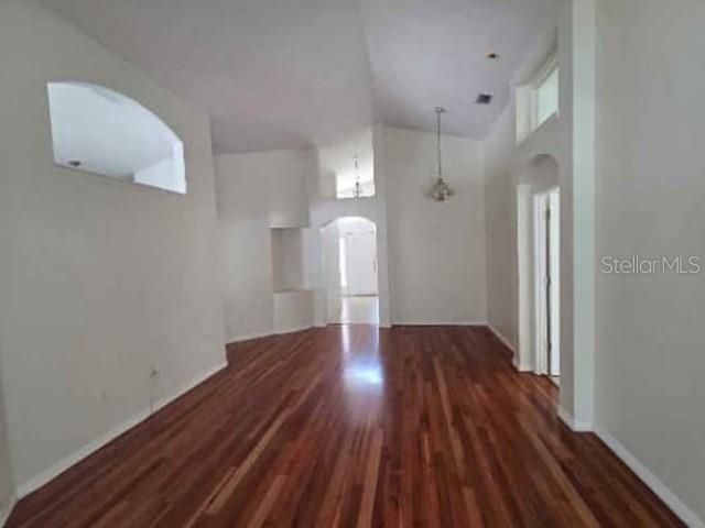 For Sale: $434,150 (3 beds, 2 baths, 1720 Square Feet)