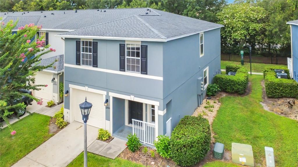 For Rent: $2,400 (3 beds, 2 baths, 1889 Square Feet)