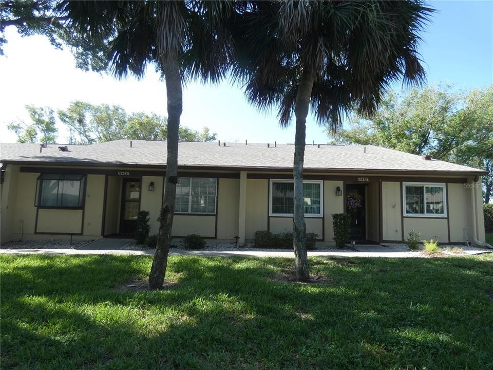 For Sale: $130,000 (2 beds, 2 baths, 1210 Square Feet)