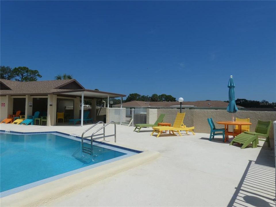 For Sale: $130,000 (2 beds, 2 baths, 1210 Square Feet)