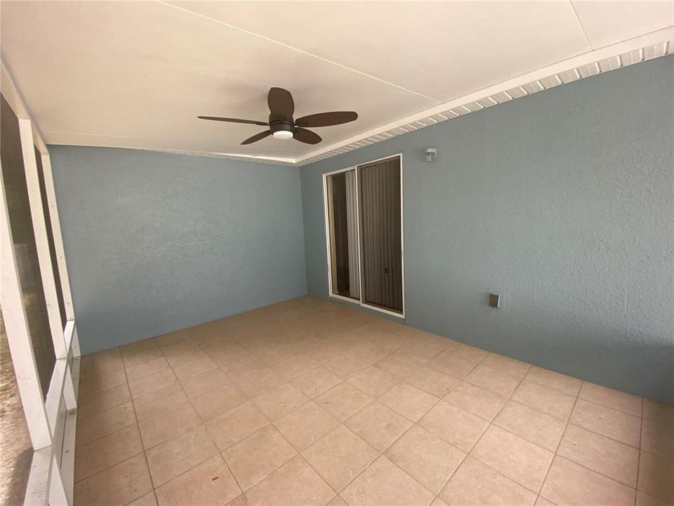 For Rent: $1,750 (3 beds, 2 baths, 1200 Square Feet)