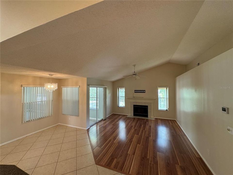 For Rent: $1,750 (3 beds, 2 baths, 1200 Square Feet)