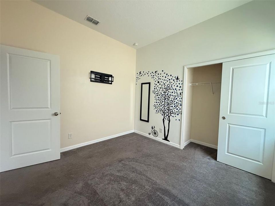 For Rent: $2,300 (3 beds, 2 baths, 2244 Square Feet)