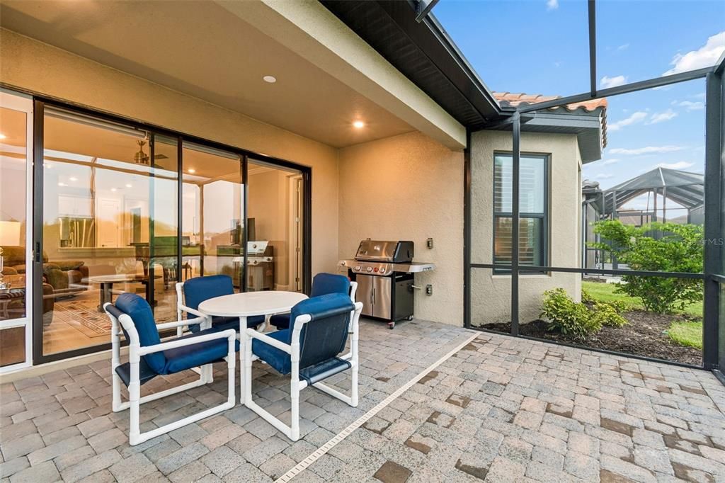 En Venta: $435,000 (2 camas, 2 baños, 1694 Pies cuadrados)