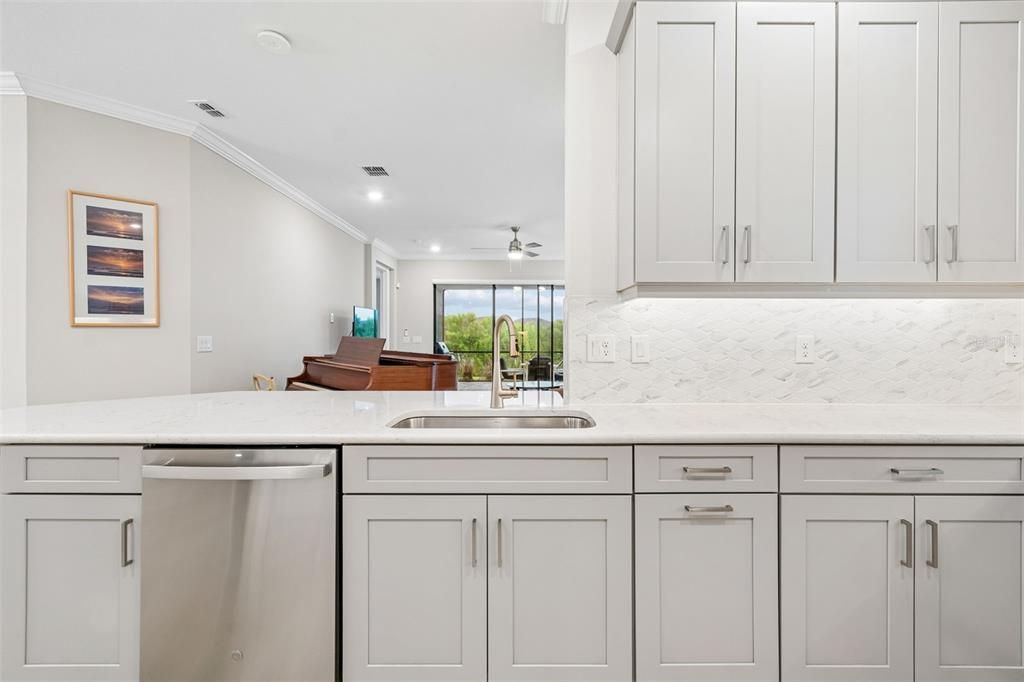 En Venta: $435,000 (2 camas, 2 baños, 1694 Pies cuadrados)