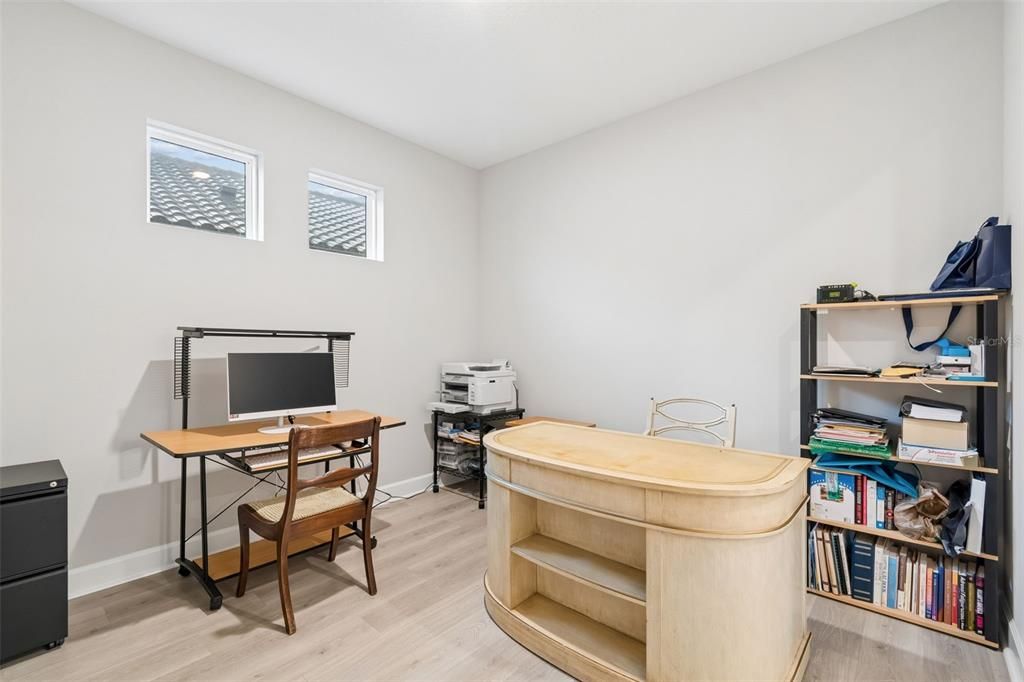 En Venta: $435,000 (2 camas, 2 baños, 1694 Pies cuadrados)