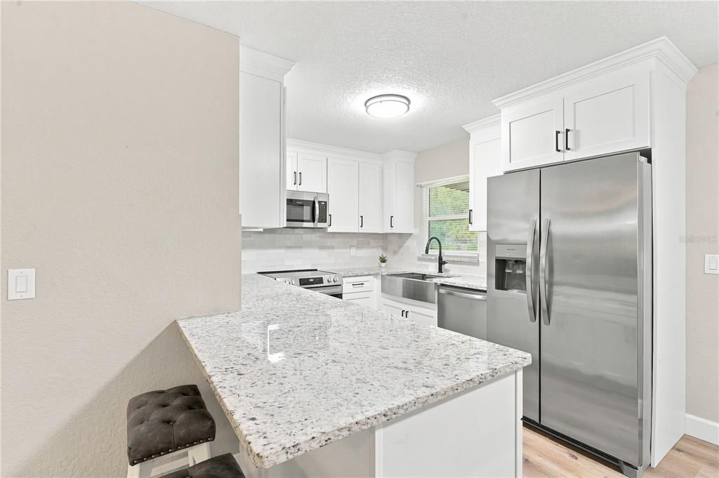 Activo con contrato: $249,900 (3 camas, 1 baños, 1026 Pies cuadrados)