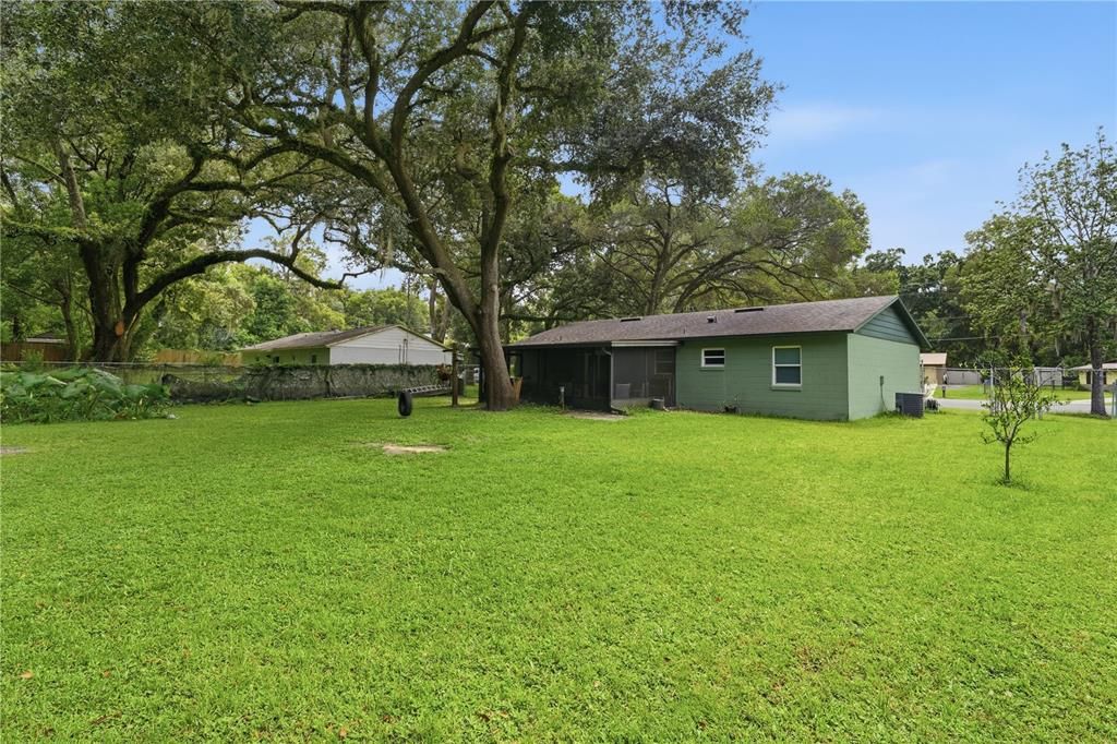 Activo con contrato: $249,900 (3 camas, 1 baños, 1026 Pies cuadrados)