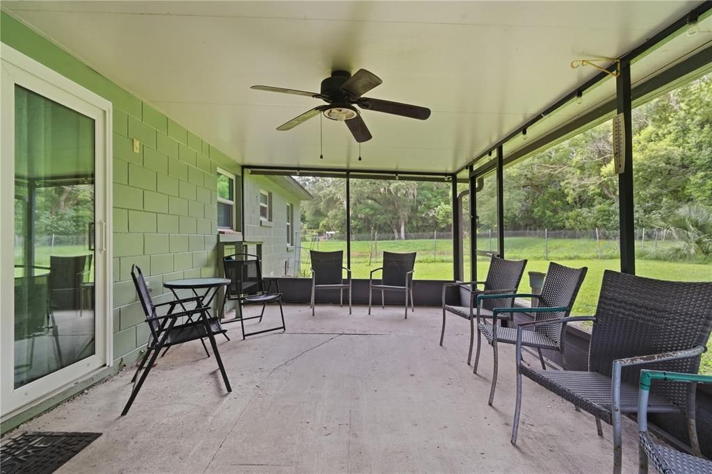 Activo con contrato: $249,900 (3 camas, 1 baños, 1026 Pies cuadrados)