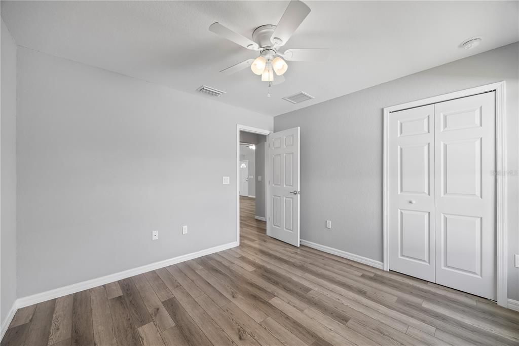 For Rent: $1,900 (3 beds, 2 baths, 1377 Square Feet)