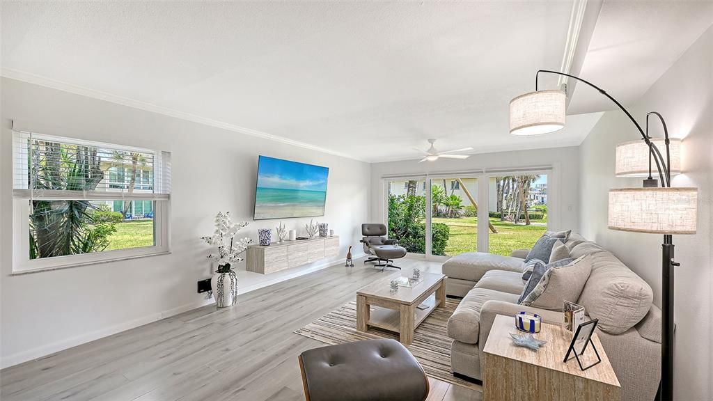 For Rent: $6,000 (2 beds, 2 baths, 1367 Square Feet)