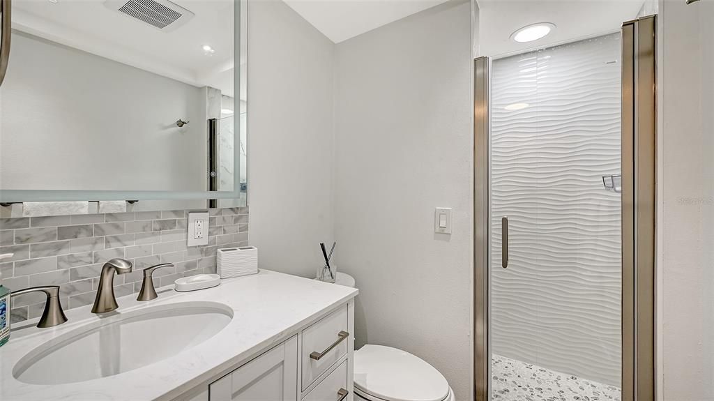 For Rent: $6,000 (2 beds, 2 baths, 1367 Square Feet)