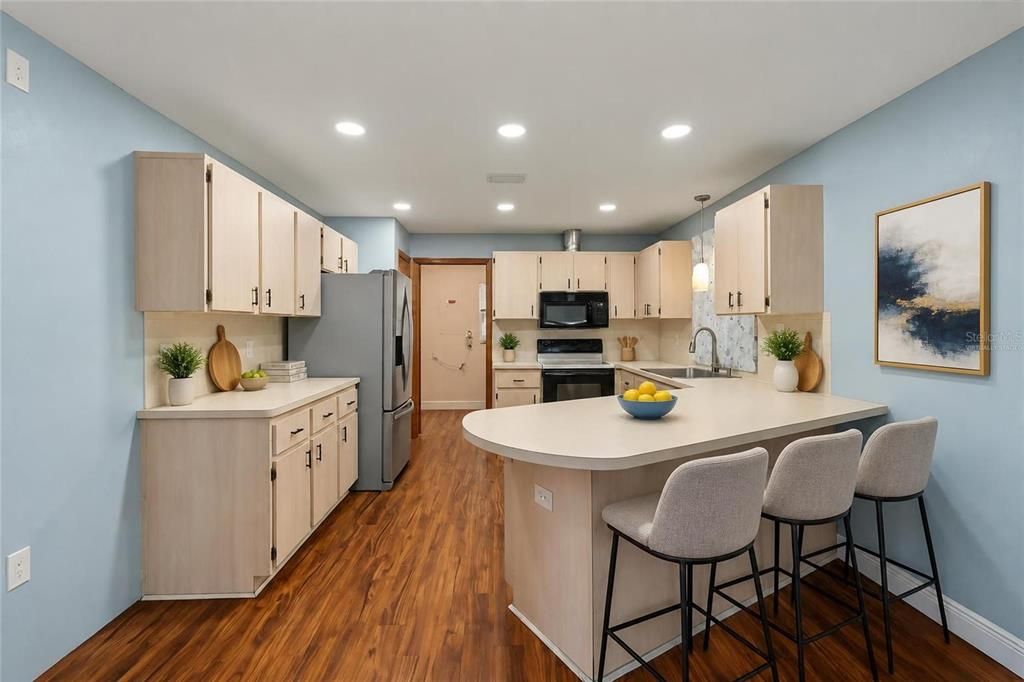 For Sale: $455,000 (3 beds, 2 baths, 1874 Square Feet)