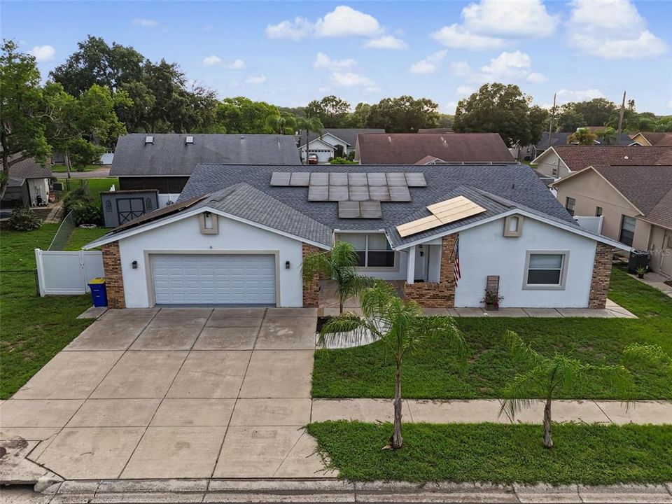 For Sale: $455,000 (3 beds, 2 baths, 1874 Square Feet)