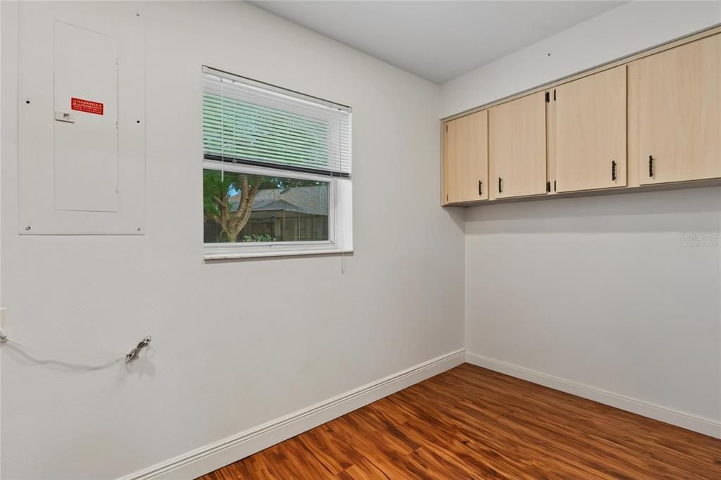 For Sale: $455,000 (3 beds, 2 baths, 1874 Square Feet)