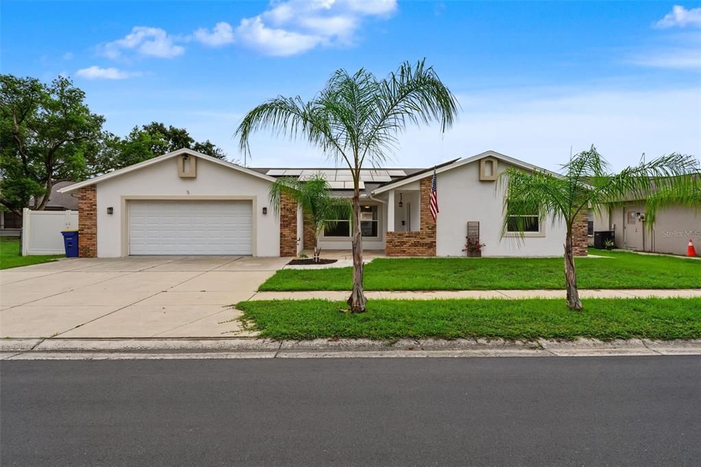For Sale: $455,000 (3 beds, 2 baths, 1874 Square Feet)