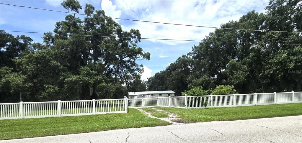 For Sale: $335,000 (3 beds, 2 baths, 1246 Square Feet)