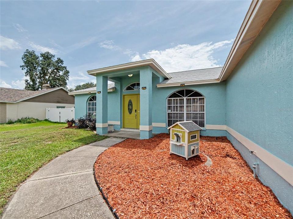 For Sale: $415,000 (3 beds, 2 baths, 1461 Square Feet)