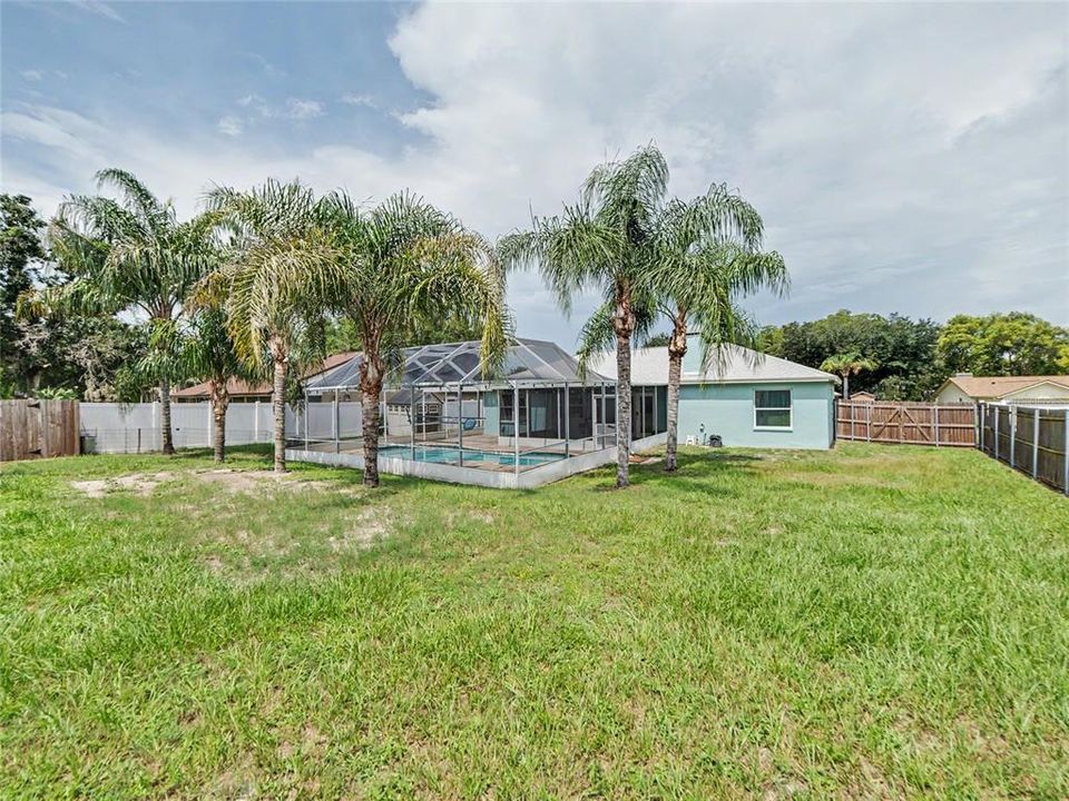 For Sale: $415,000 (3 beds, 2 baths, 1461 Square Feet)