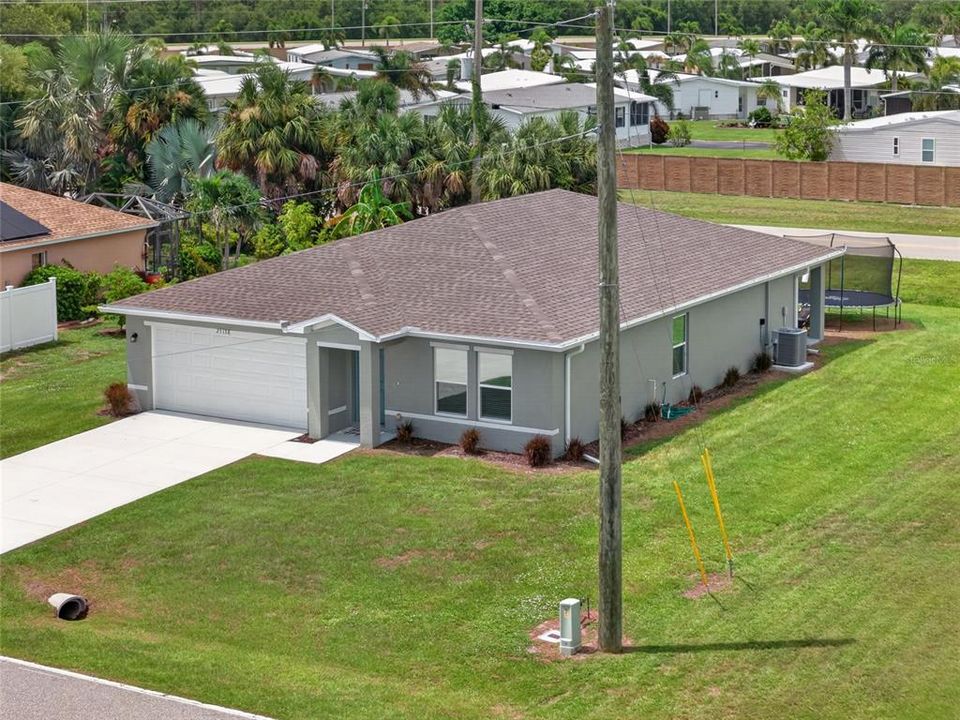 For Sale: $269,000 (4 beds, 2 baths, 1655 Square Feet)