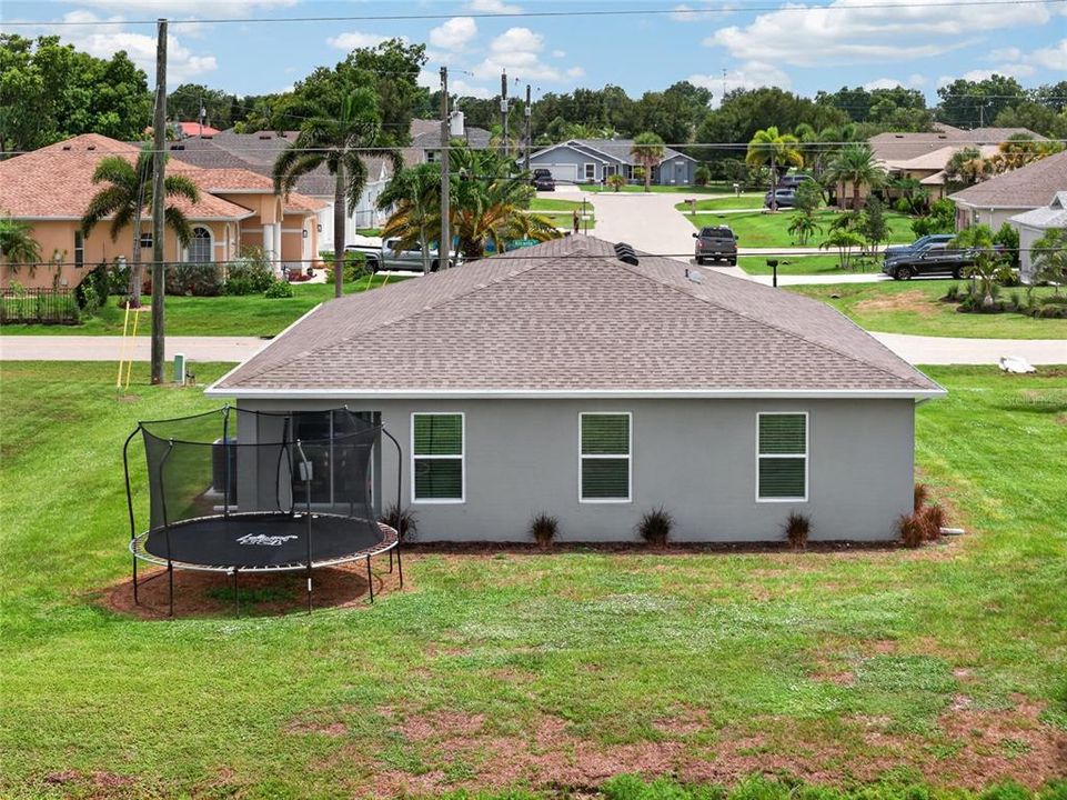 For Sale: $269,000 (4 beds, 2 baths, 1655 Square Feet)