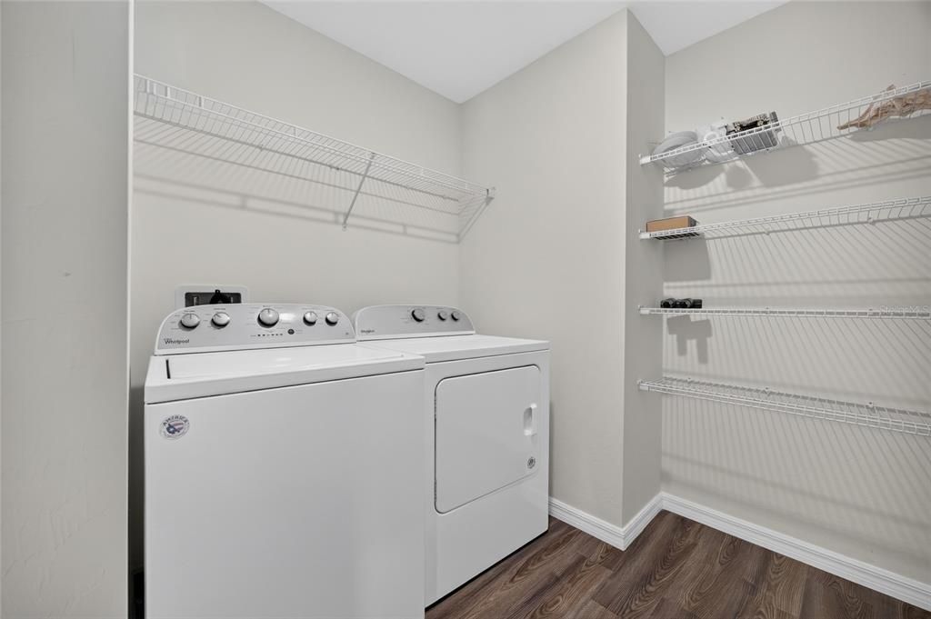 For Sale: $269,000 (4 beds, 2 baths, 1655 Square Feet)