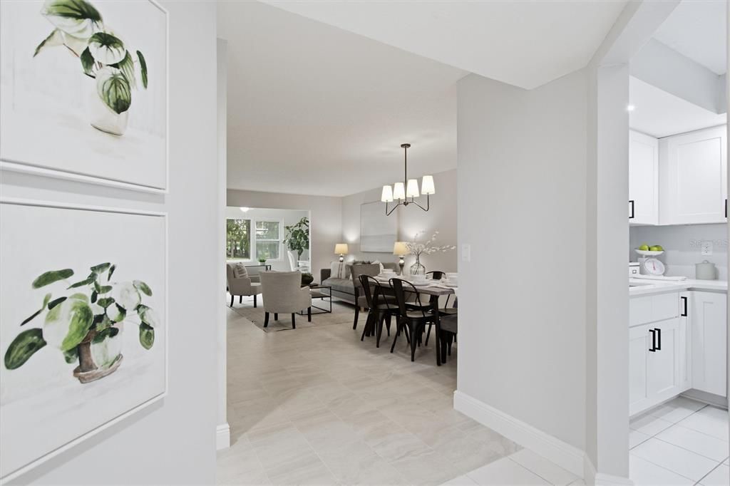 For Sale: $199,900 (2 beds, 2 baths, 1120 Square Feet)