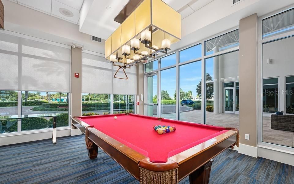 For Sale: $359,900 (2 beds, 2 baths, 1689 Square Feet)