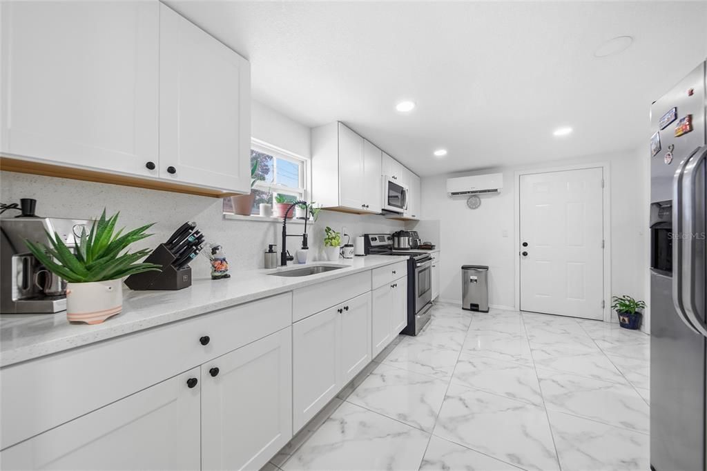 Active With Contract: $449,999 (4 beds, 3 baths, 1580 Square Feet)